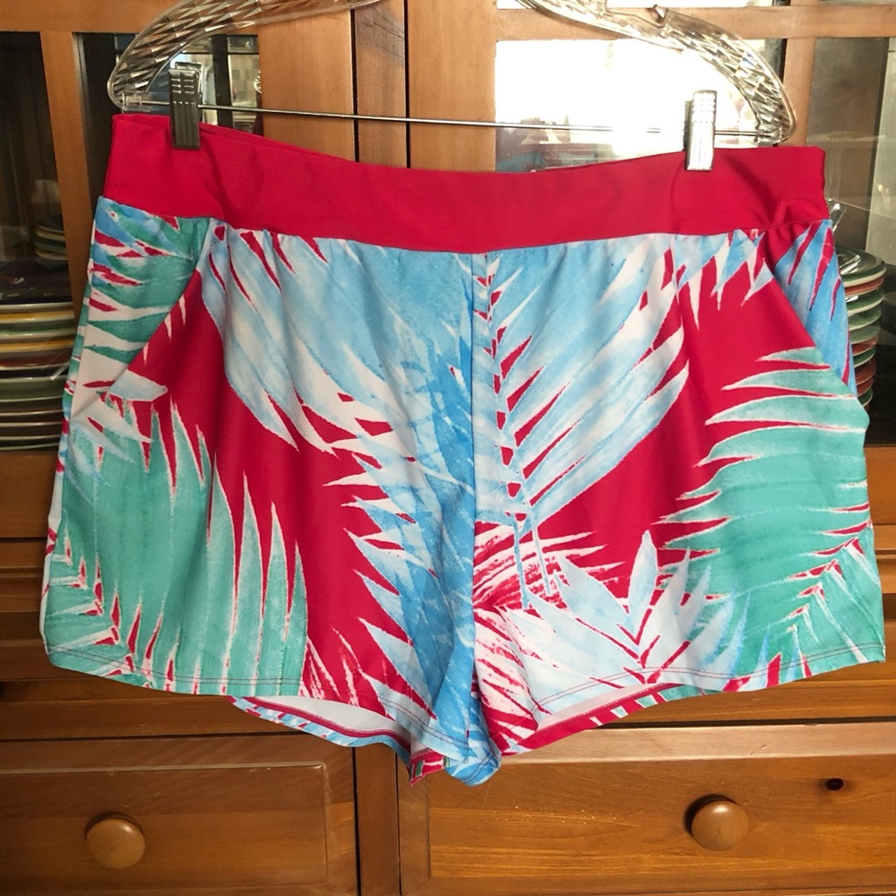 New Tropical Print Woman’s Swim Shorts